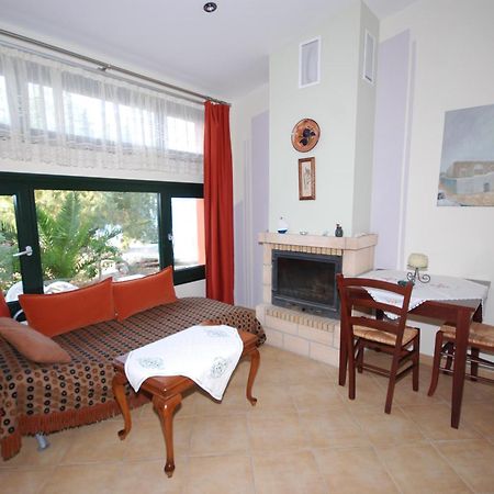 Irides Aparthotel Souvala Exterior photo