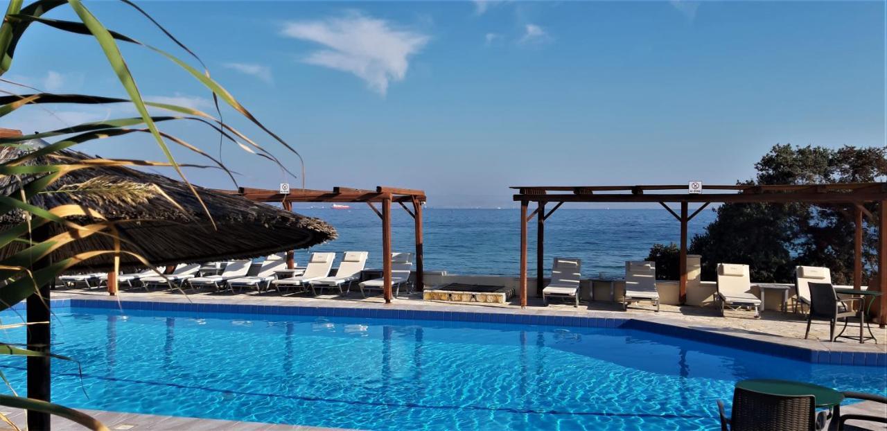 Irides Aparthotel Souvala Exterior photo